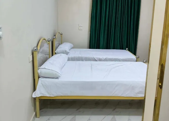 الابيض White House Apartmanhotel 3*