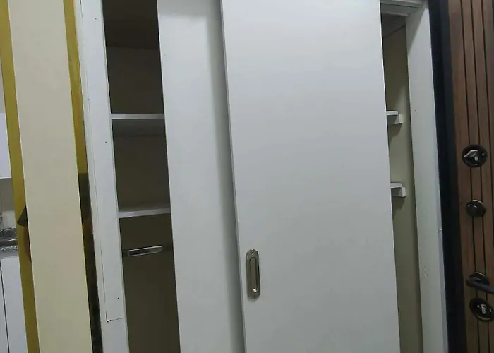 الابيض White House Apartmanhotel